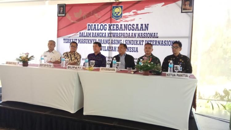 Kemendagri Gelar Dialog Kewaspadaan Nasional Terkait Masuknya Orang Asing/Sindikat Internasional di Klungkung.