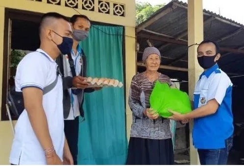 KNPI Klungkung Bantu Masyarakat Kurang Mampu
