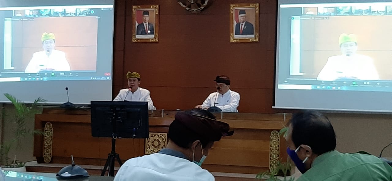 Ikuti Protokol Kesehatan, Pemkab Klungkung Gelar Apel Paripurna Melalui Video Conference