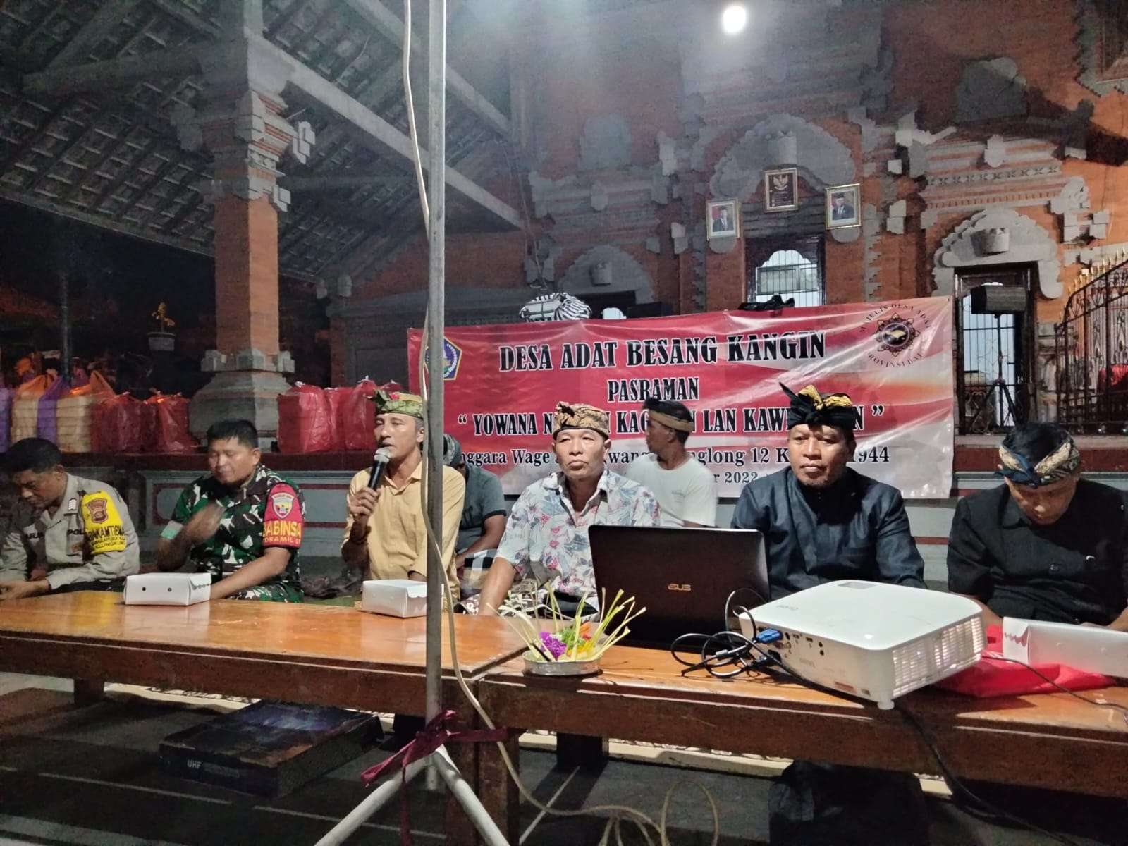 Sosialisasi Bahaya Narkoba Kepada Yowana Tunjung Mekar Desa Adat  Besang Kangin