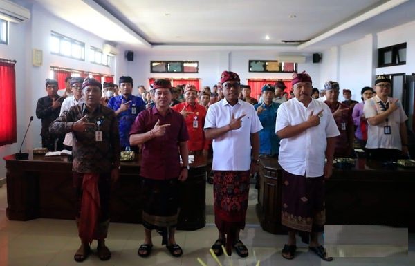 Bupati Suwirta Buka Kegiatan Advokasi Kelembagaan Keamanan Pangan Aman di Desa, Sekolah dan Pasar
